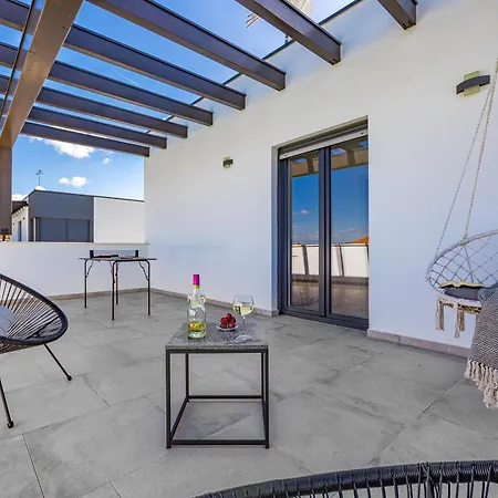 Lu Near Fazana For 7 People With Private Pool, Kids Playground & Sea View Galižana
